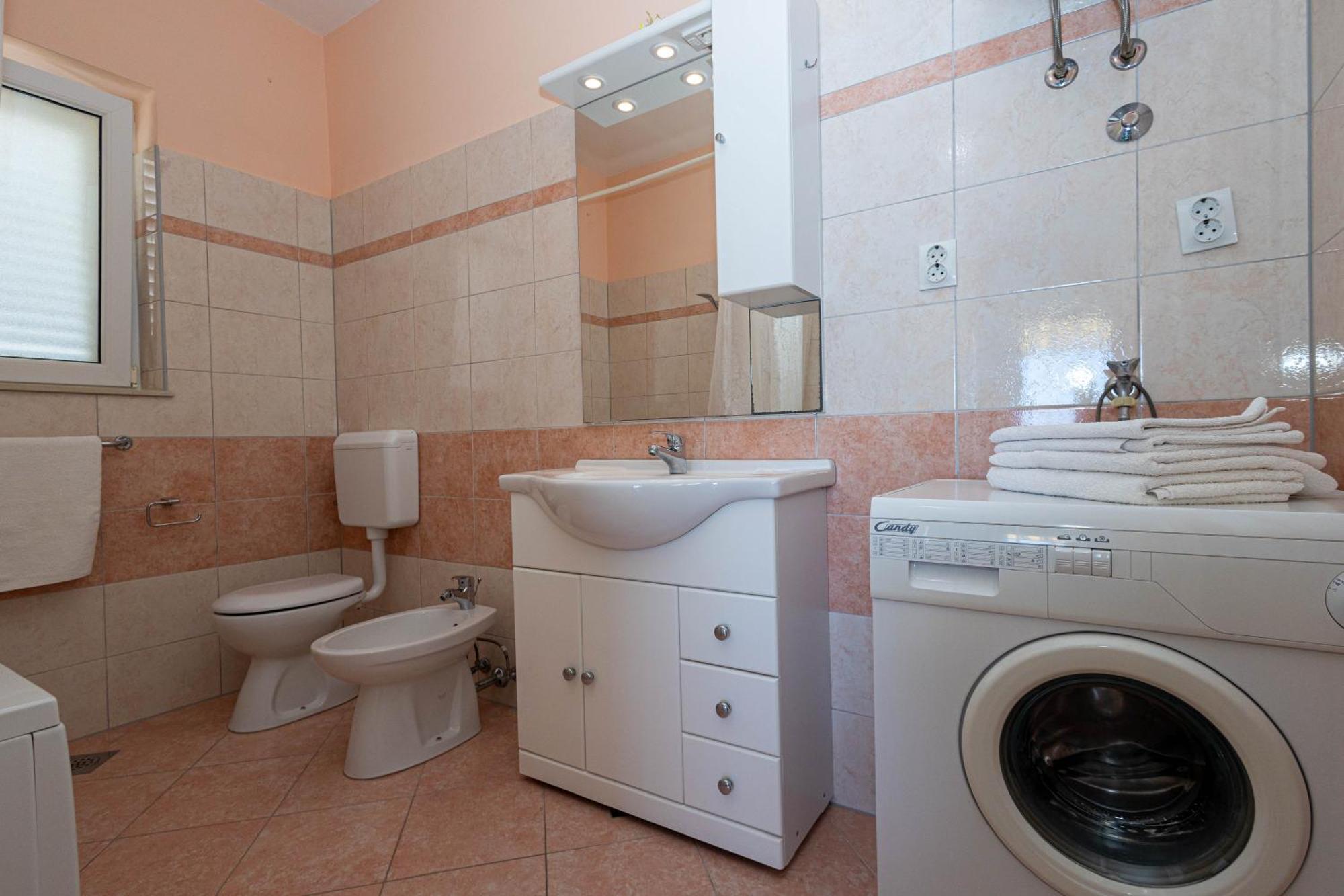 Marin Apartments Подстрана Экстерьер фото